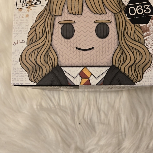 Hermione Granger Handmade by Robots Wizarding World Vinyl Figure 063 - Picture 3 of 4